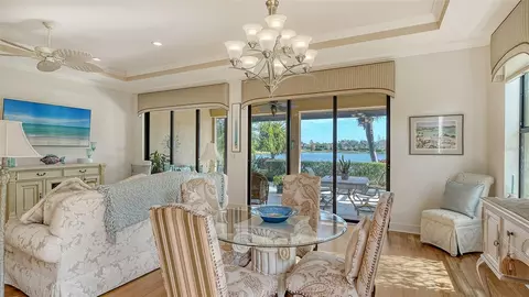 Dining - 12759 Del Corso Loop, Bradenton, FL 34211 photo 2 of 5