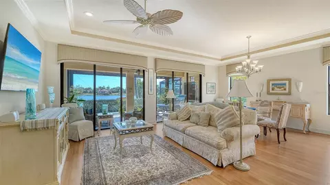 Living - 12759 Del Corso Loop, Bradenton, FL 34211 photo 2 of 4