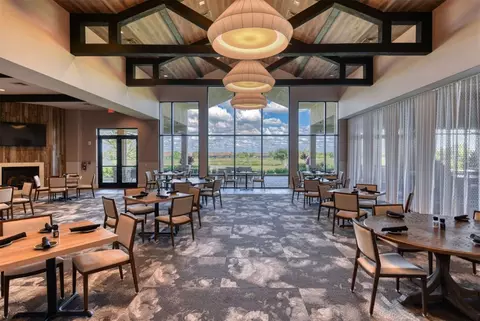 Dining - 12759 Del Corso Loop, Bradenton, FL 34211 photo 4 of 5