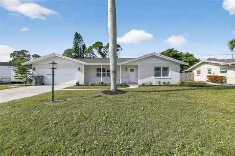 6224 7th Avenue Dr W, Bradenton, FL 34209