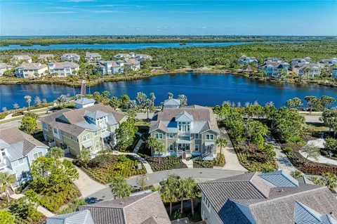 295 Compass Point Dr #202, Bradenton, FL 34209