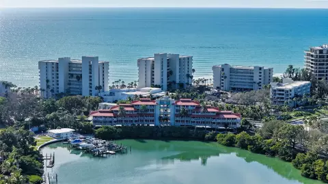 225 Sands Point Rd #7205, Longboat Key, FL 34228