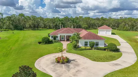 6367 Foxbrook Trl, Parrish, FL 34219
