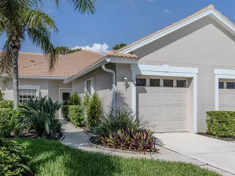 688 Back Nine Dr, Venice, FL 34285