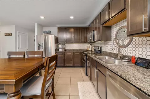 Kitchen - 12212 High Rock Way, Parrish, FL 34219 photo 3 of 6