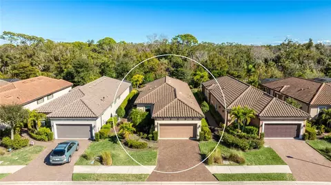 5804 Semolino St, Nokomis, FL 34275