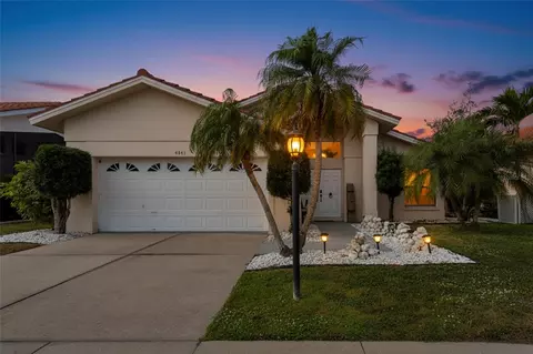 4341 Marcott Cir, Sarasota, FL 34233