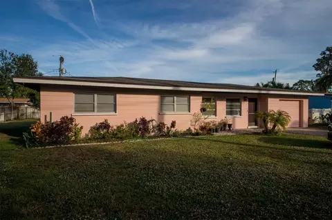 1005 43rd St W, Bradenton, FL 34209