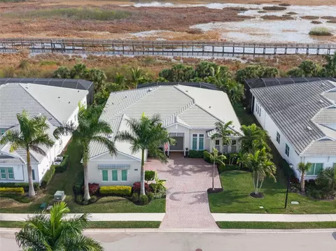 8280 Redonda Loop, Lakewood Ranch, FL 34202