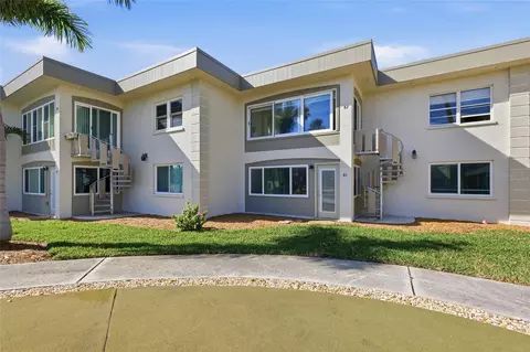 6300 Flotilla Dr #81, Holmes Beach, FL 34217
