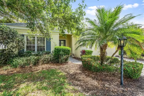8416 Abingdon Ct, University Park, FL 34201