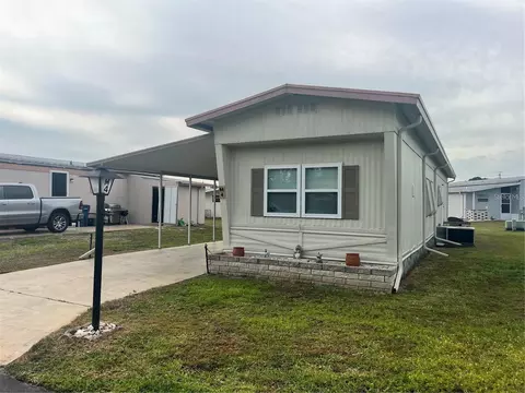 5316 53rd Ave E #M4, Bradenton, FL 34203