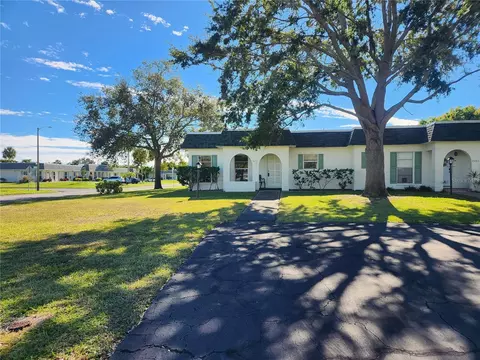 4201 33rd Avenue Dr W, Bradenton, FL 34205