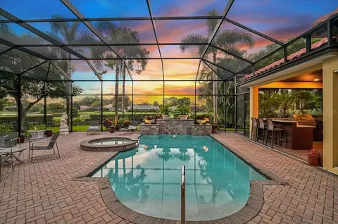 Exterior - 433 E Macewen Dr, Osprey, FL 34229 photo 3 of 22