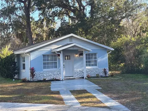 8 Kings Cir, Brooksville, FL 34601