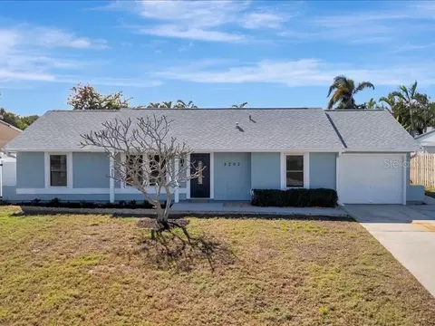 3202 63rd St W, Bradenton, FL 34209