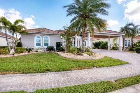 Exterior - 575 Fore Dr, Bradenton, FL 34208 photo 9 of 15