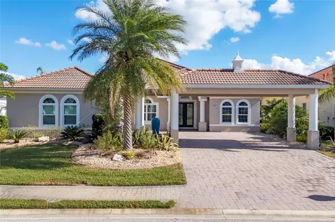 Exterior - 575 Fore Dr, Bradenton, FL 34208 photo 5 of 15