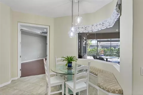 Dining - 575 Fore Dr, Bradenton, FL 34208 photo 2 of 5