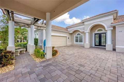 Exterior - 575 Fore Dr, Bradenton, FL 34208 photo 10 of 15