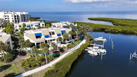 1916 Harbourside Dr #803, Longboat Key, FL 34228