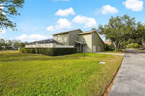 4096 Center Pointe Pl #20B, Sarasota, FL 34233