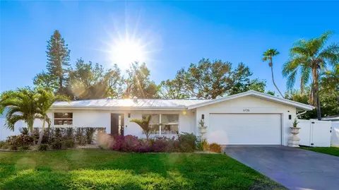 6726 S Lockwood Ridge Rd, Sarasota, FL 34231