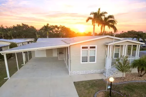 8442 Castle Garden Rd, Palmetto, FL 34221