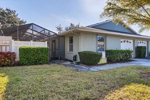 4148 Center Pointe Cir #60A, Sarasota, FL 34233