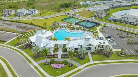 View/Area - 17543 Savory Mist Cir, Bradenton, FL 34211 photo 9 of 23