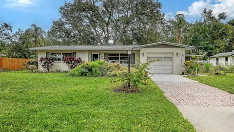 5003 9th Street Ct E, Bradenton, FL 34203