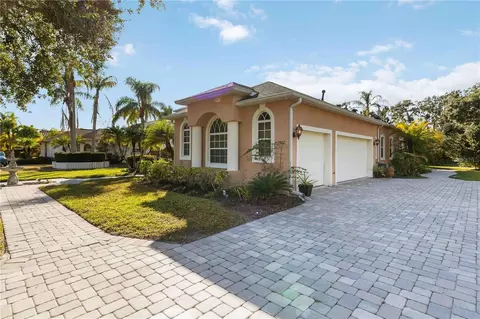 Exterior - 2962 Wilderness Blvd E, Parrish, FL 34219 photo 3 of 9