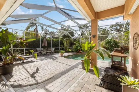 Exterior - 2962 Wilderness Blvd E, Parrish, FL 34219 photo 5 of 9