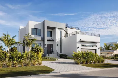 1212 Center Pl, Sarasota, FL 34236