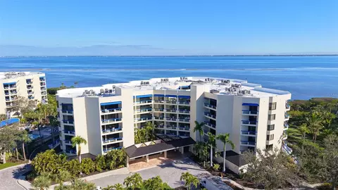 2110 Harbourside Dr #558, Longboat Key, FL 34228