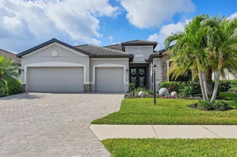 18045 Polo Trail Trl, Lakewood Ranch, FL 34211