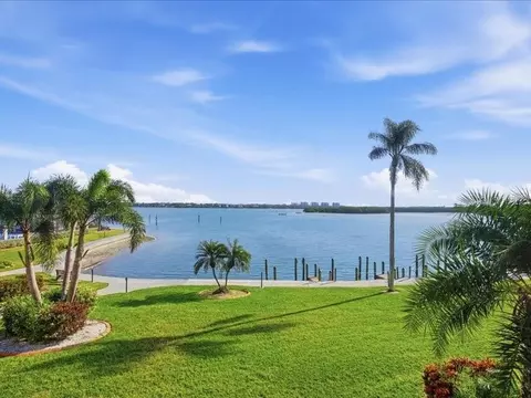 8911 Midnight Pass Rd #208, Sarasota, FL 34242