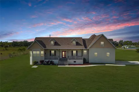 10619 Bud Rhoden Rd, Palmetto, FL 34221