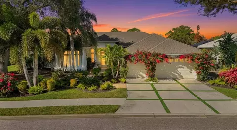8687 Woodbriar Dr, Sarasota, FL 34238