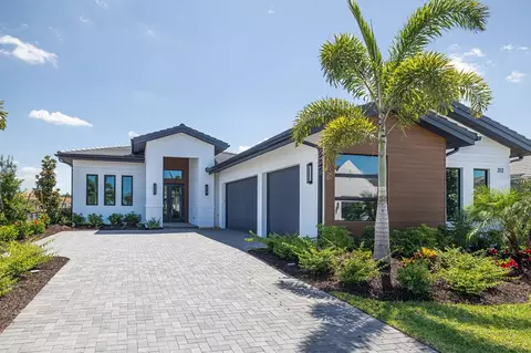 312 Blue Pearl Ct, Sarasota, FL 34240