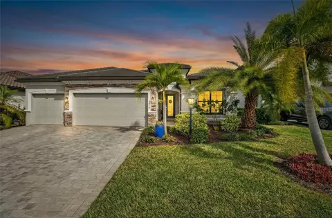 17850 Polo Trl, Lakewood Ranch, FL 34211