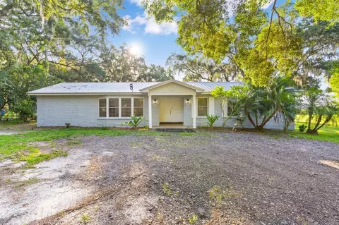 2802 Lyra Ln, Plant City, FL 33565