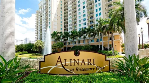 800 N Tamiami Trl #1502, Sarasota, FL 34236