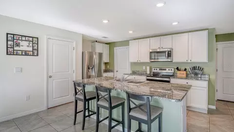 Kitchen - 10206 Charlotte Dr, Parrish, FL 34219 photo 1 of 4