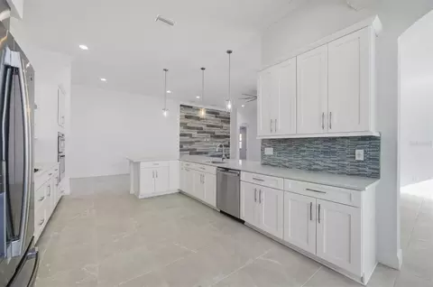 Kitchen - 3712 Creekside Park Dr, Parrish, FL 34219 photo 1 of 3