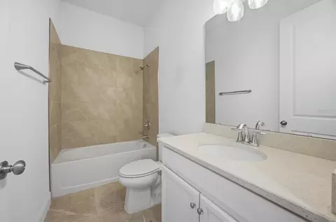 Bath - 3712 Creekside Park Dr, Parrish, FL 34219 photo 4 of 4