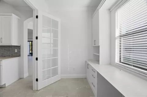 Entry Way - 3712 Creekside Park Dr, Parrish, FL 34219 photo 4 of 5