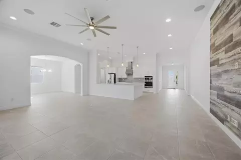 Living - 3712 Creekside Park Dr, Parrish, FL 34219 photo 3 of 8