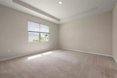 Bedroom - 431 158th St E, Bradenton, FL 34212 photo 2 of 10