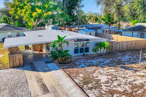 2300 Georgetown Rd, Bradenton, FL 34207